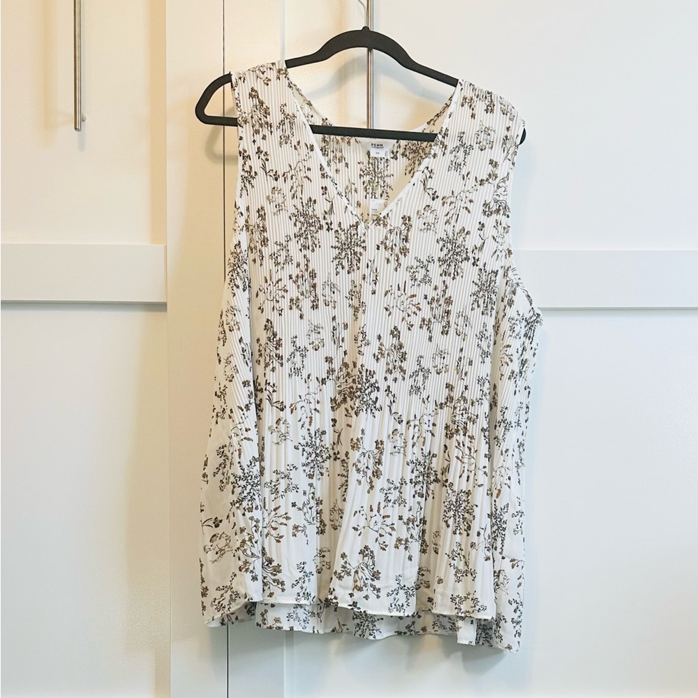 PENN Blouse Shell Perma Accordion Pleats VNeck Brn Ivory Floral NWT Sz 3X